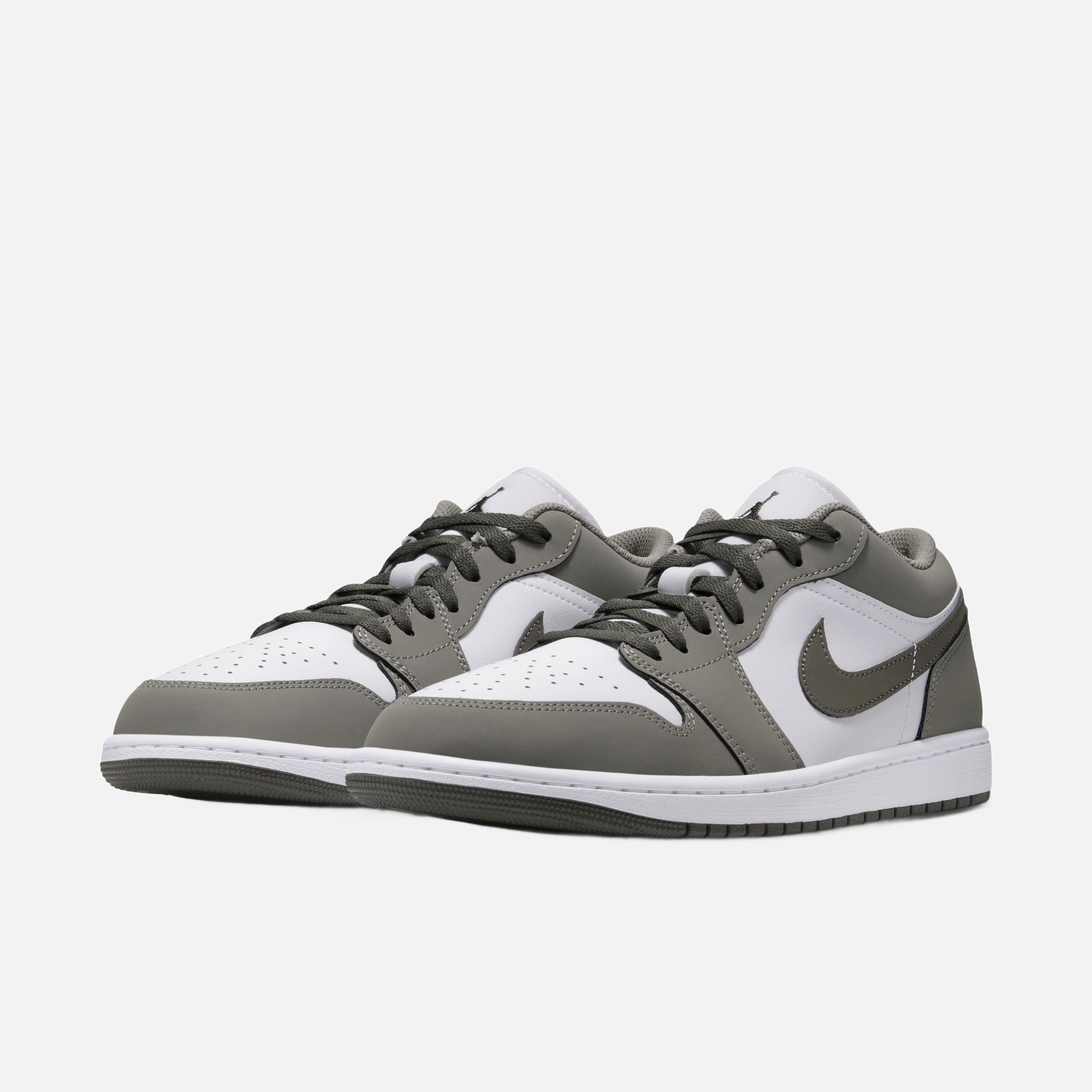 Nike Air Jordan 1 Low FA26 Erkek Spor Ayakkabı