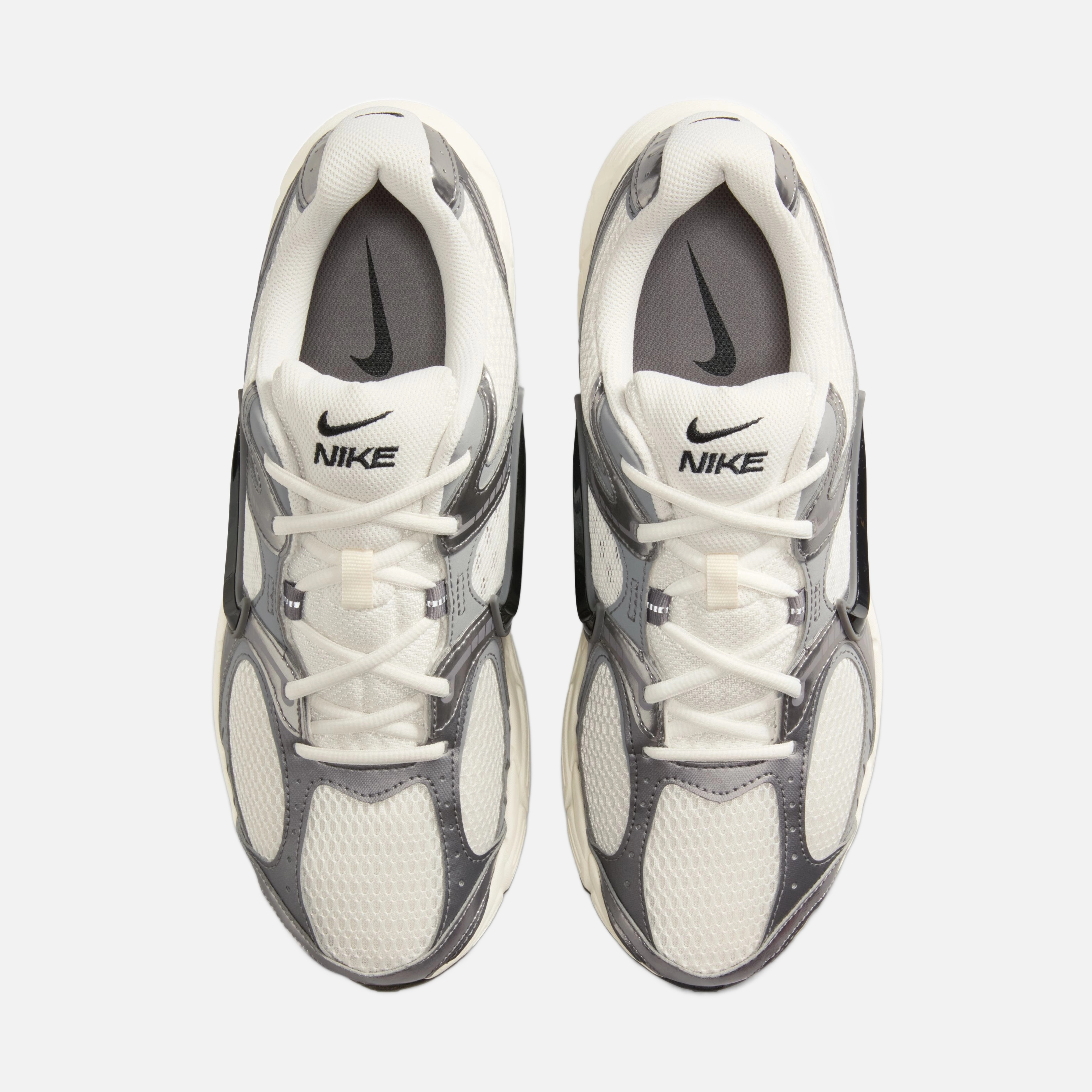 Nike V5 RNR Erkek Spor Ayakkabı