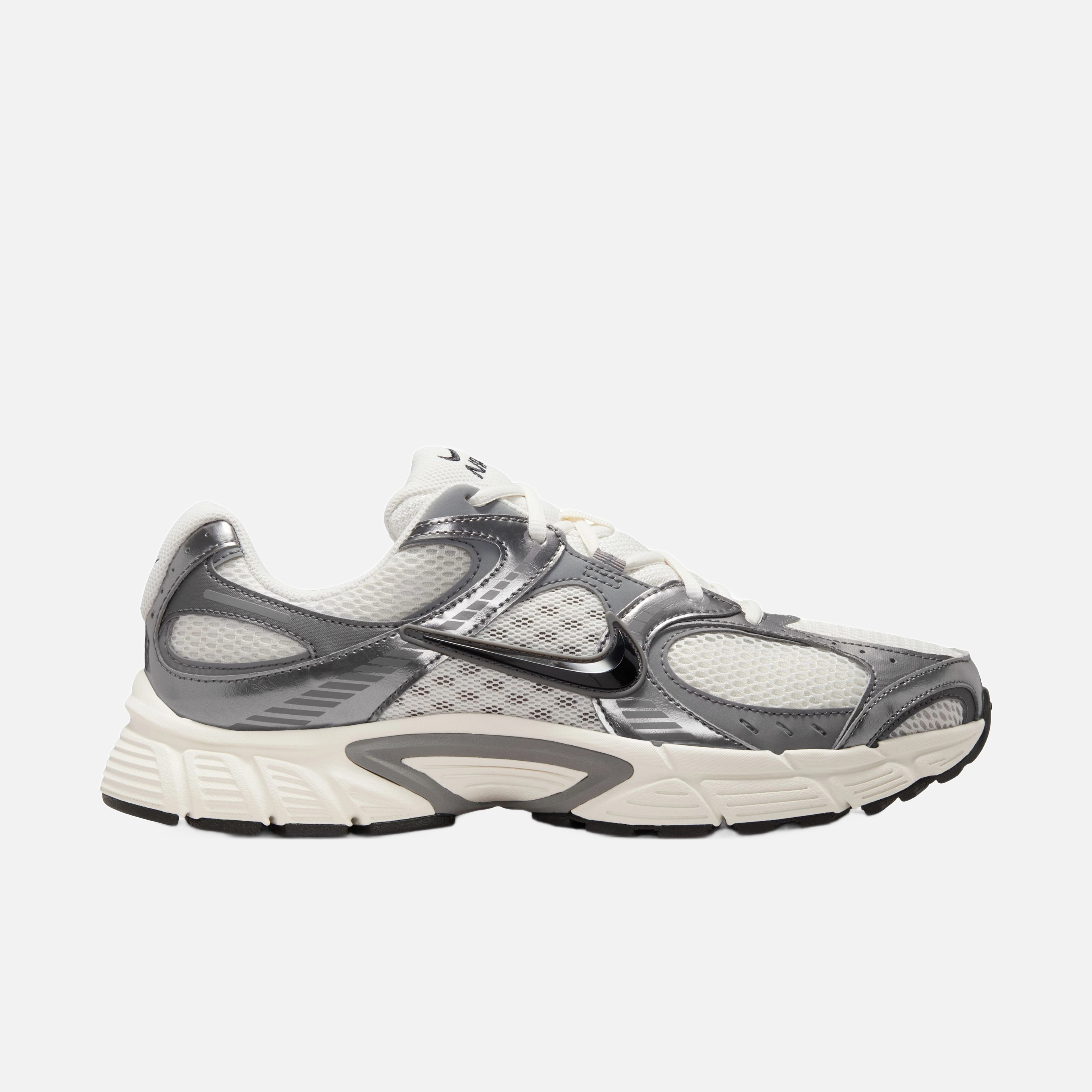 Nike V5 RNR Erkek Spor Ayakkabı