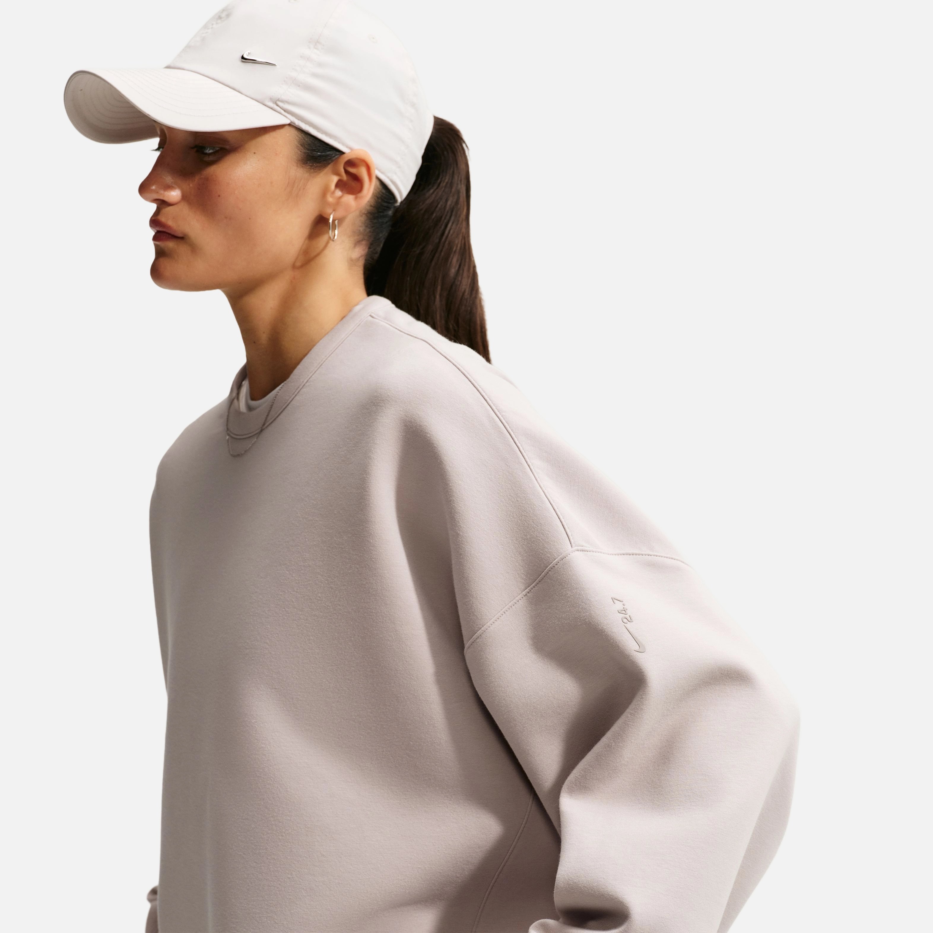 Nike 24.7 Dri-FIT Soft Knit Extra Loose Cut Crew Training Kadın Sweatshirt